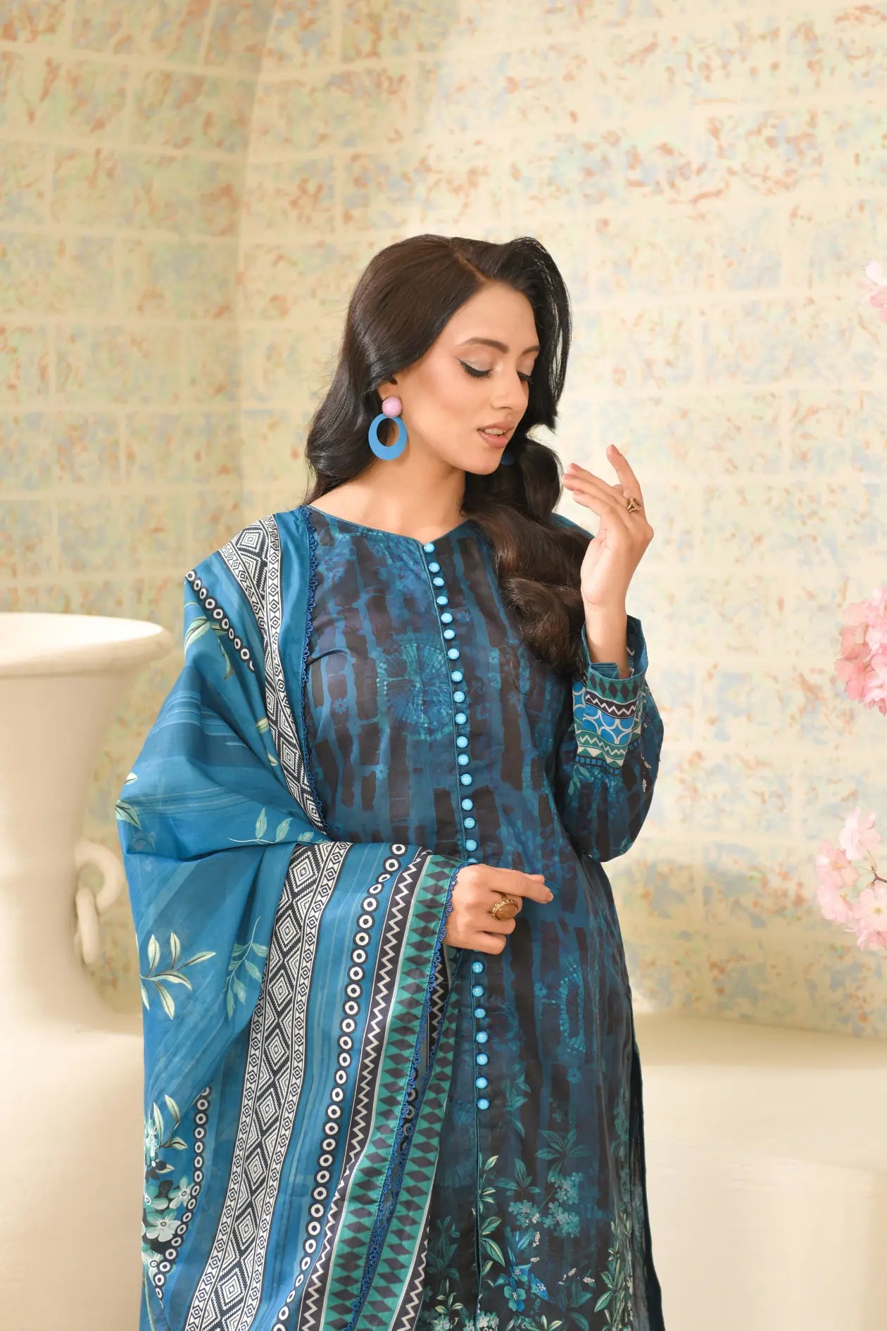 RD-02– Deep Royal Blue